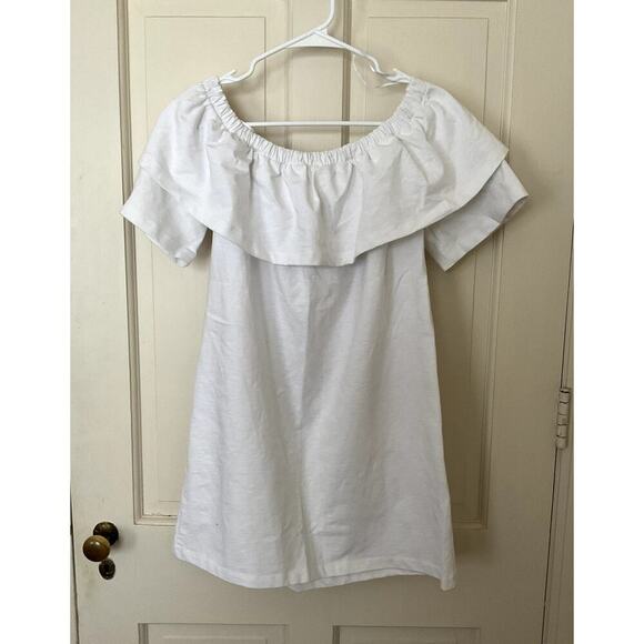 H&M Dresses & Skirts - H&M White Off the Shoulder Mini Dress - size 8